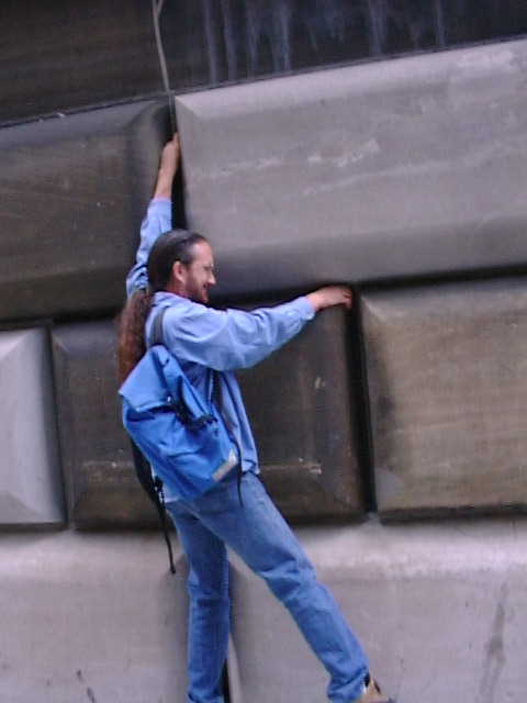Lazarus climbing the Federal Reserve Bank